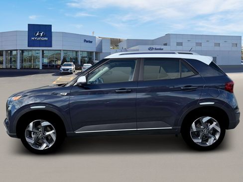 New 2026 Hyundai Venue SEL image 3