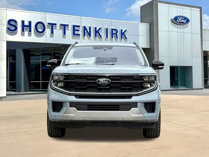 New 2025 Ford Expedition Platinum w/ Driver's Package