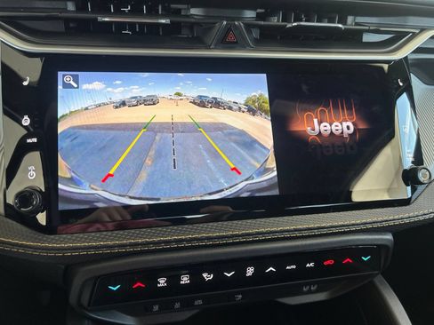 New 2026 Jeep Cherokee Limited AWD/4WD image 18