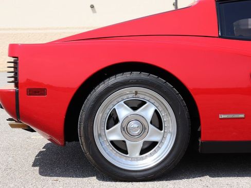 Used 1987 Ferrari Testarossa image 15