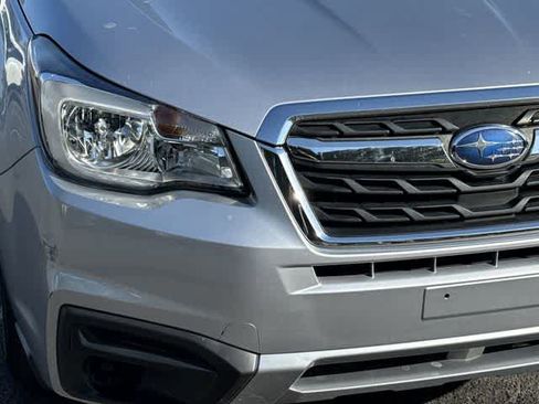 Used 2018 Subaru Forester 2.5i AWD/4WD image 10