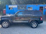 Used 2012 Jeep Liberty Sport image 2