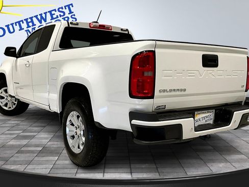 Used 2022 Chevrolet Colorado LT w/ Fleet Safety Package image 4