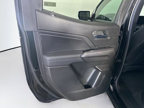 Used 2023 GMC Canyon Elevation w/ Elevation Premium Package image 26