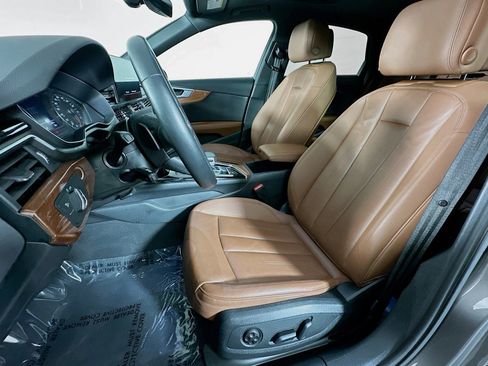 Used 2022 Audi A4 2.0T Premium w/ Convenience Package image 18