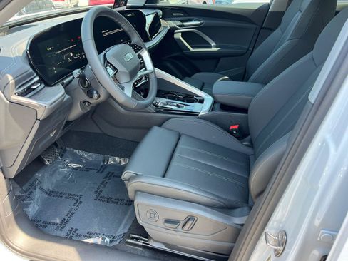 New 2025 Audi Q5 Premium Plus image 9