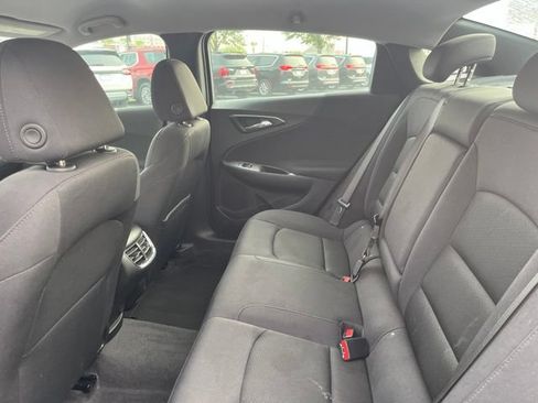 Used 2024 Chevrolet Malibu LT FWD image 12