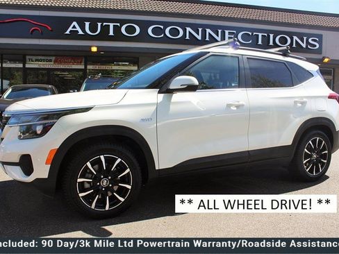 Used 2021 Kia Seltos S AWD/4WD image 1