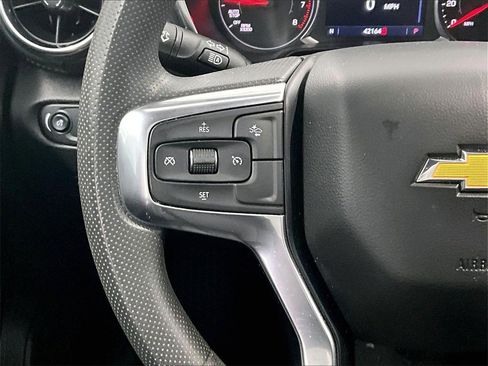 Used 2024 Chevrolet Blazer LT image 23