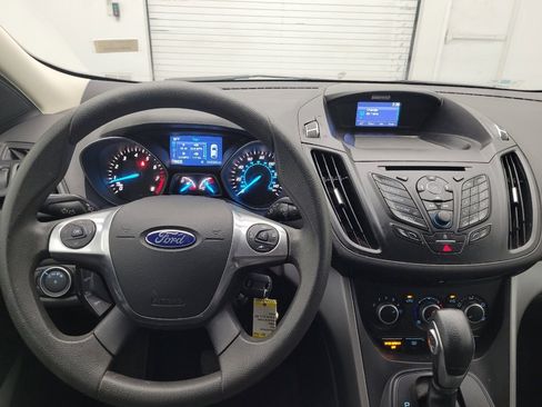 Used 2015 Ford Escape SE image 22