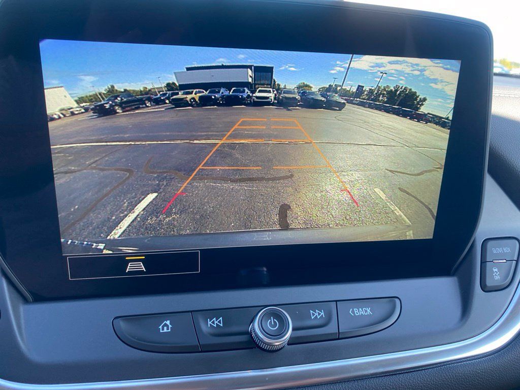 Used 2024 Chevrolet Blazer LT FWD image 13