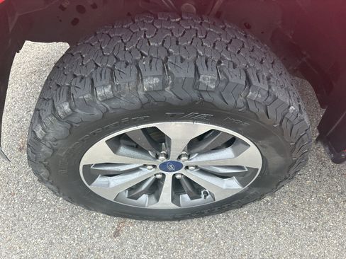 Used 2020 Ford F150 XL w/ Equipment Group 101A Mid AWD/4WD image 9