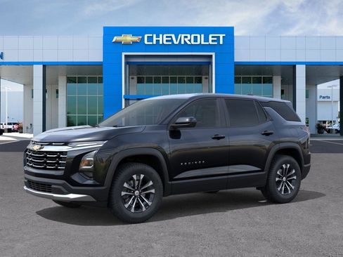 New 2026 Chevrolet Equinox LT FWD image 2