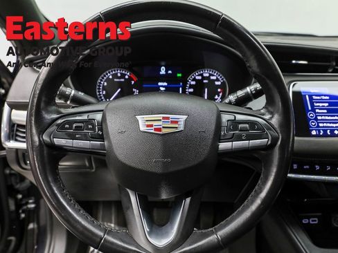 Used 2023 Cadillac XT4 Premium Luxury FWD image 10