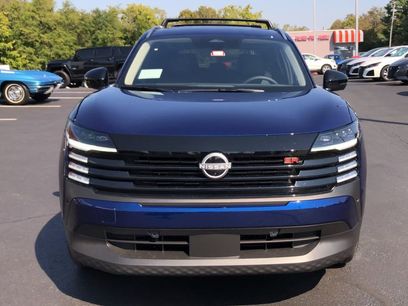 New 2026 Nissan Kicks SR w/ Cold Weather Package