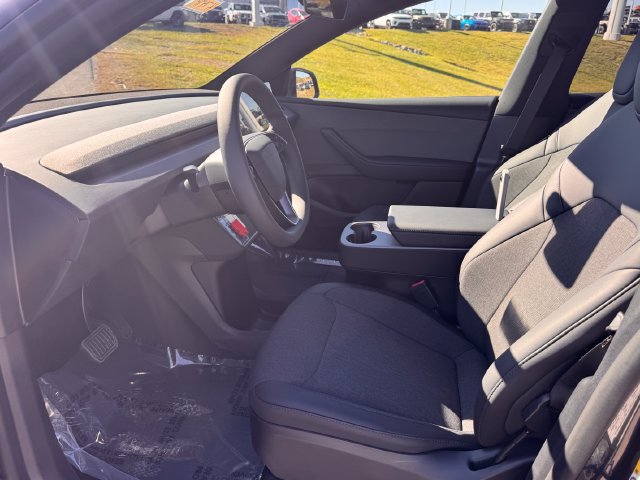 Used 2026 Tesla Model Y AWD image 28