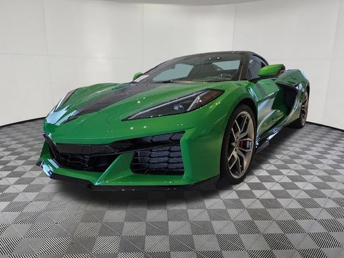Used 2026 Chevrolet Corvette Z06 RWD image 5