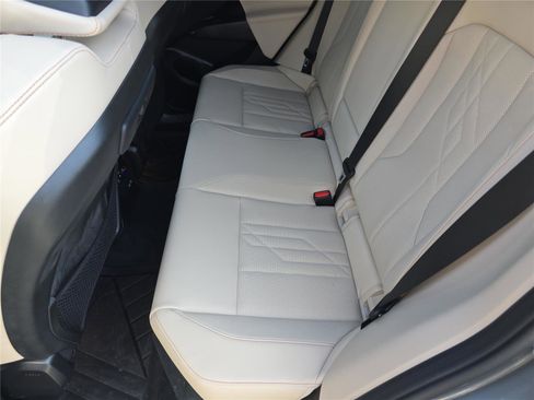 Used 2025 BMW X3 xDrive30i w/ Convenience Package image 17