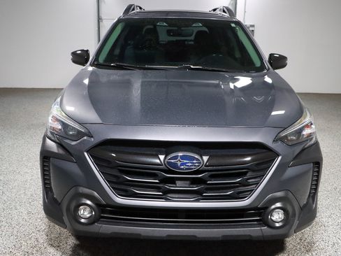 Used 2023 Subaru Outback Onyx Edition AWD/4WD image 4