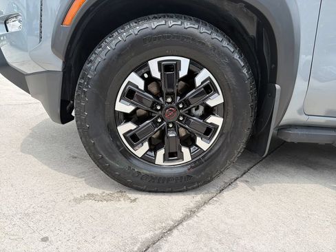 Used 2023 Nissan Frontier Pro-X w/ Pro Convenience Package RWD image 11