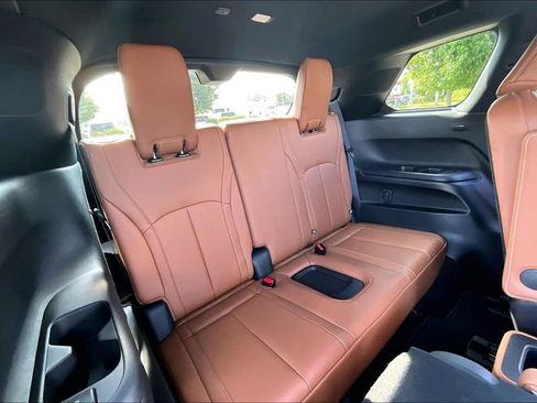 Certified 2026 INFINITI QX60 Autograph w/ Dark Cargo Package AWD/4WD image 32