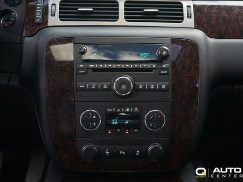 Used 2013 GMC Sierra 1500 Denali AWD/4WD image 17