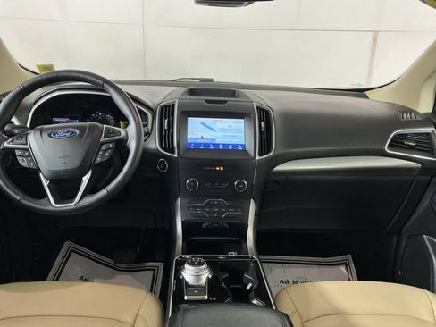 Used 2020 Ford Edge SEL w/ Convenience Package AWD/4WD image 18