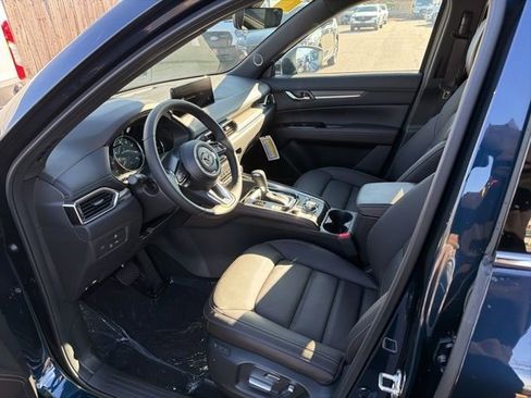 New 2025 MAZDA CX-5 Signature image 10