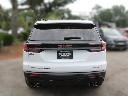 Used 2024 GMC Acadia AT4 w/ Super Cruise Package AWD/4WD image 9