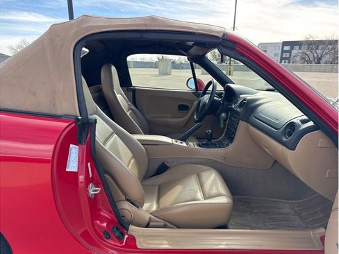 Used 1999 MAZDA MX-5 Miata image 10