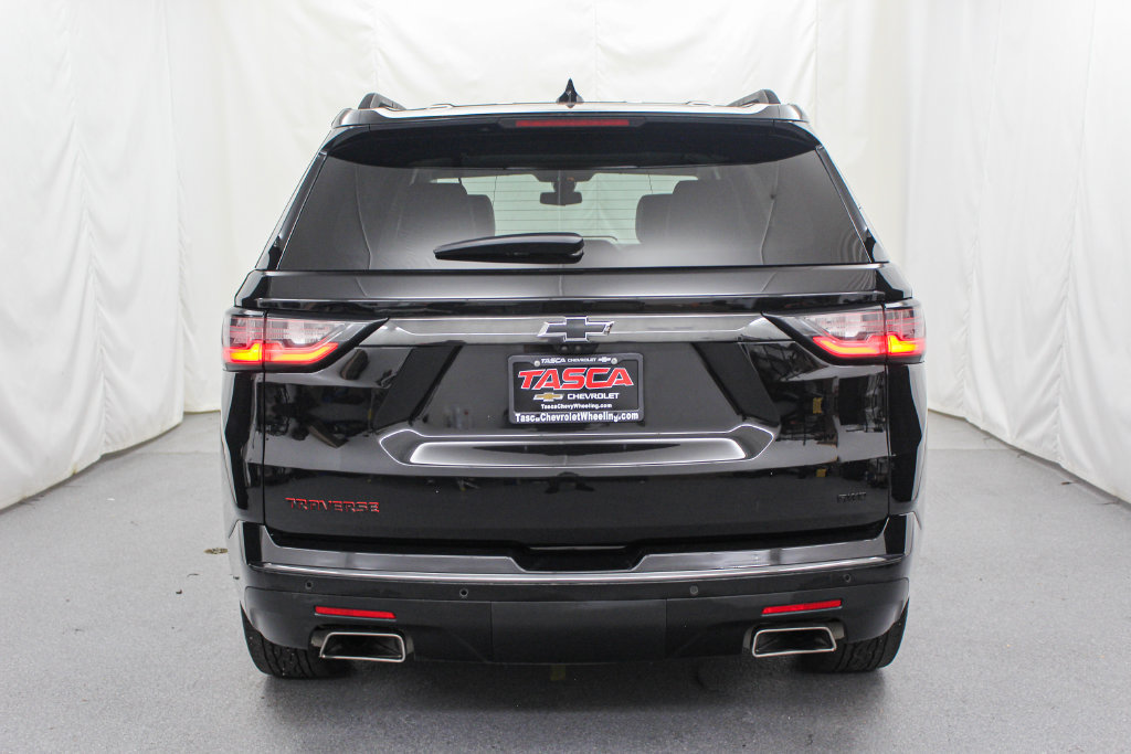 Used 2021 Chevrolet Traverse Premier w/ Redline Edition AWD/4WD image 8