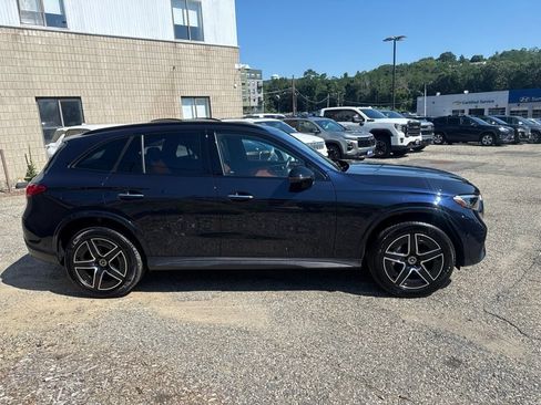 Used 2023 Mercedes-Benz GLC 300 4MATIC image 8