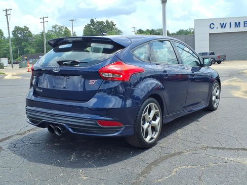 Used 2016 Ford Focus ST FWD image 12