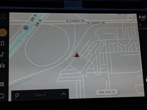 Certified 2025 Land Rover Discovery Dynamic SE image 12