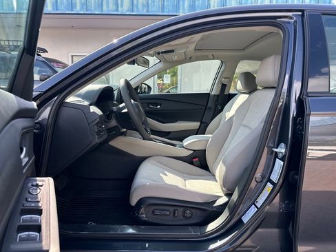 New 2025 Honda Accord SE image 10