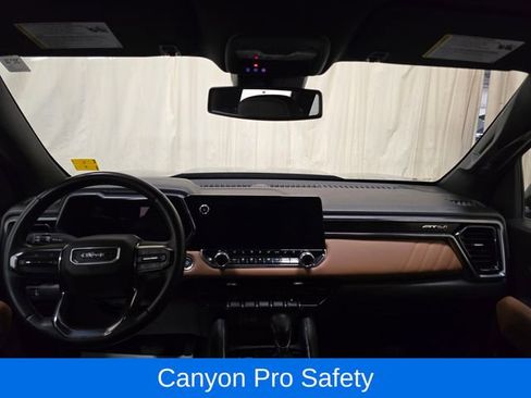 Used 2023 GMC Canyon AT4 w/ AT4 Premium Package AWD/4WD image 31