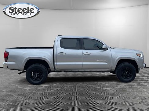 Used 2021 Toyota Tacoma TRD Off-Road image 6