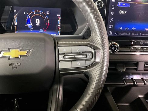 Used 2023 Chevrolet Colorado W/T RWD image 18