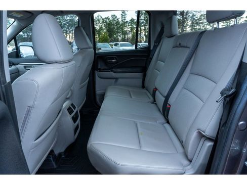 Used 2018 Honda Ridgeline RTL-T image 13