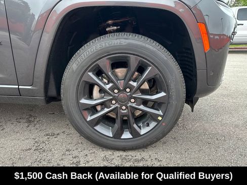 New 2026 Jeep Grand Cherokee L Limited image 13