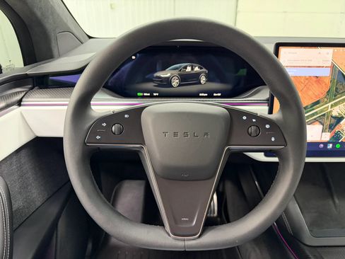Used 2026 Tesla Model X Plaid AWD/4WD image 30