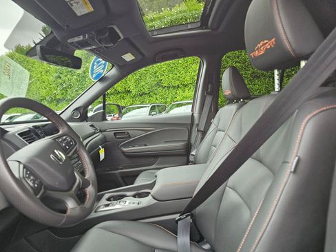 Used 2025 Honda Ridgeline TrailSport+ image 23