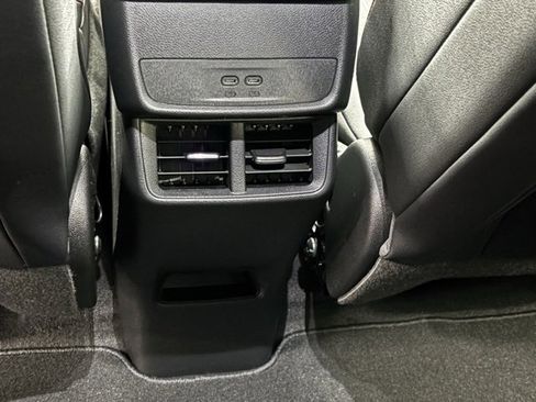 New 2026 Chevrolet Equinox RS image 10