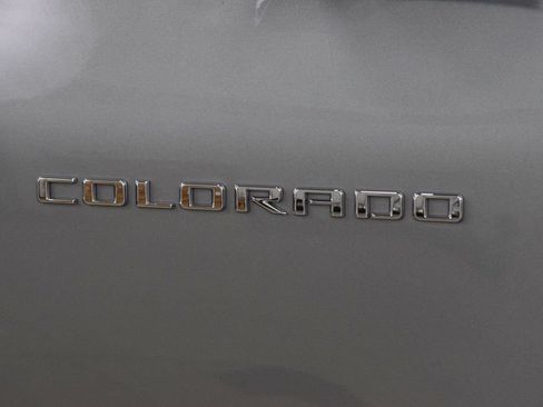 Used 2024 Chevrolet Colorado Trail Boss w/ Technology Package AWD/4WD image 16
