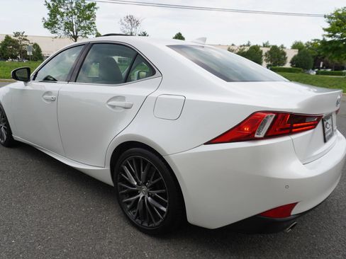 Used 2016 Lexus IS 200t w/ Navigation System Package RWD image 5