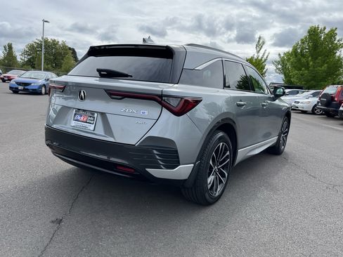 Used 2024 Acura ZDX A-Spec AWD/4WD image 5