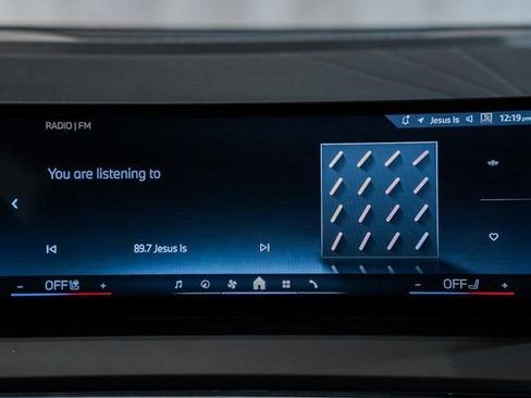 Used 2025 BMW X3 xDrive30i w/ M Sport Package image 21