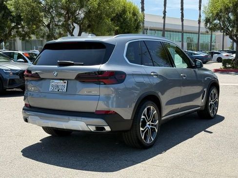 Used 2026 BMW X5 xDrive40i w/ Climate Comfort Package AWD/4WD image 8