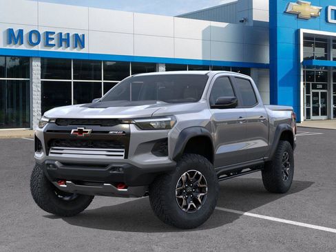 New 2026 Chevrolet Colorado ZR2 w/ Technology Package AWD/4WD image 6