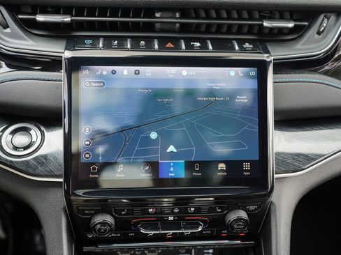 Used 2023 Jeep Grand Cherokee Trailhawk w/ Advanced Protech Group II image 32